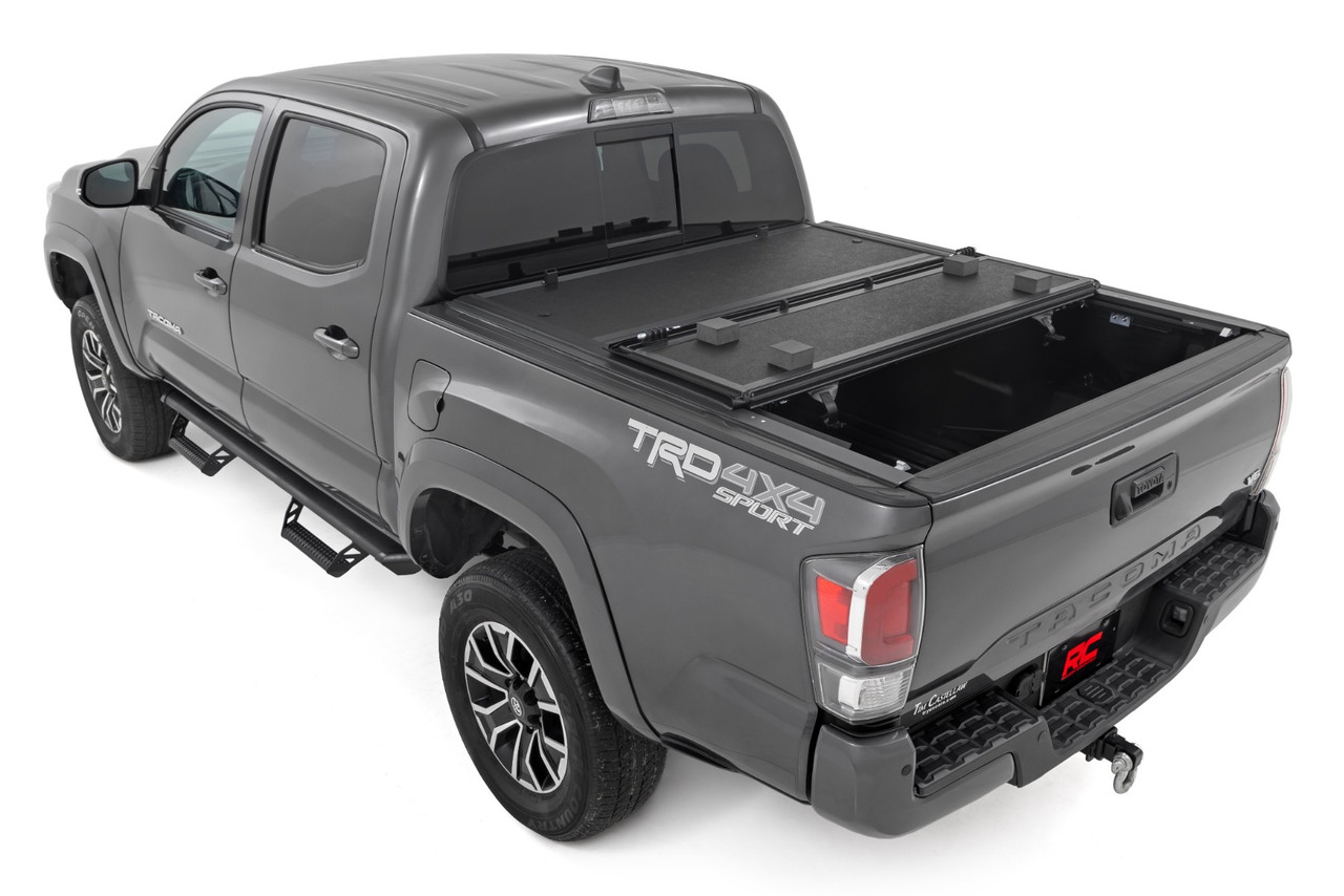 Rough Country - Hard Low Profile Bed Cover - 5' Bed - Toyota Tacoma 2WD/4WD (2016-2023) - 47420500B