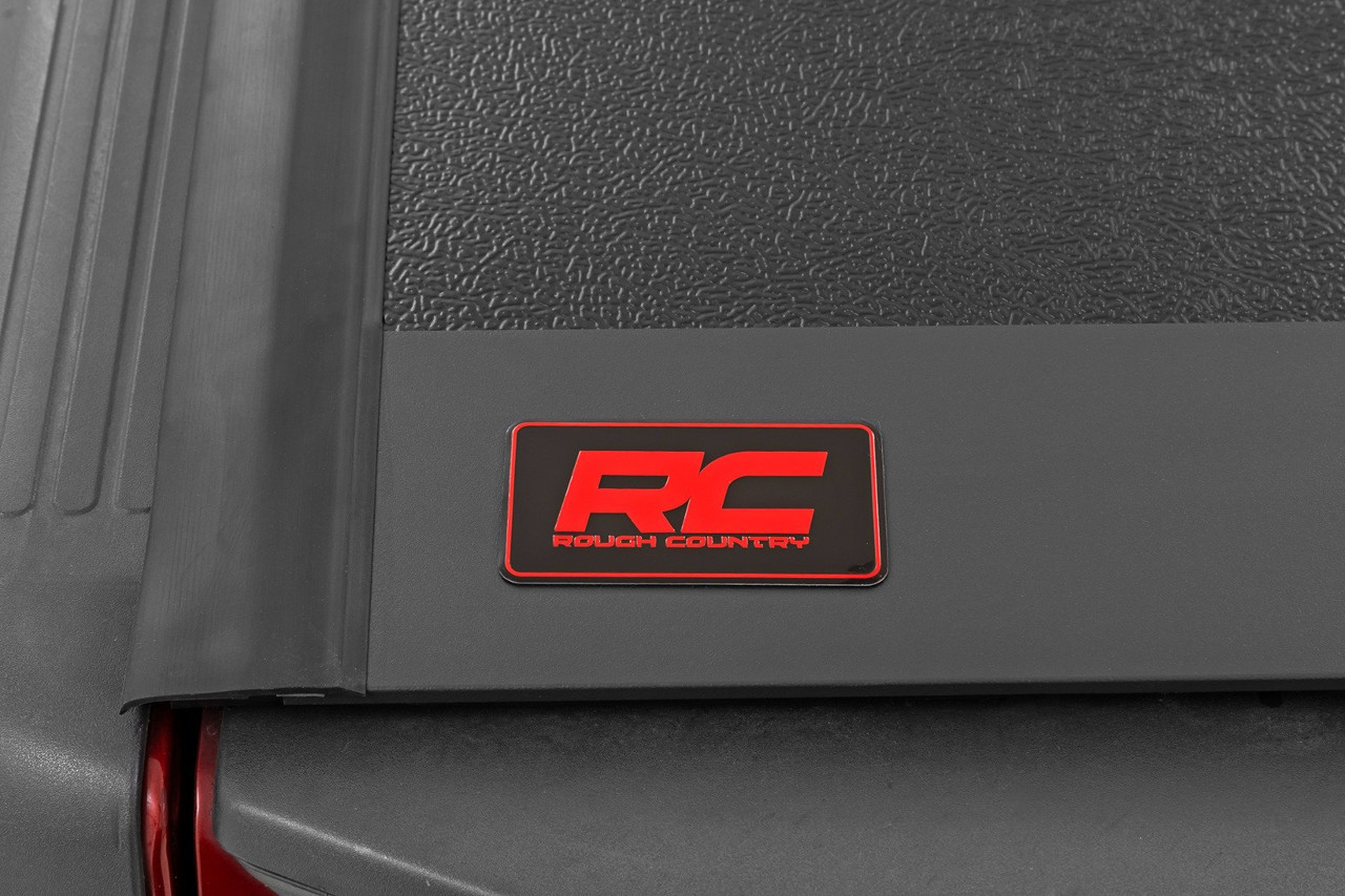 Rough Country - Hard Low Profile Bed Cover - 5' Bed - Cargo Mgmt - Nissan Frontier (05-21) - 47520501B