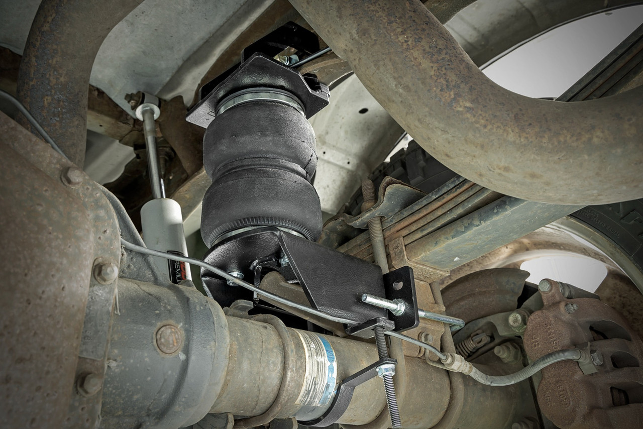 Rough Country - Air Spring Kit - 3-6 in. Lifts - Ford F-250/F-350 Super Duty 4WD (2005-2016) - 10020