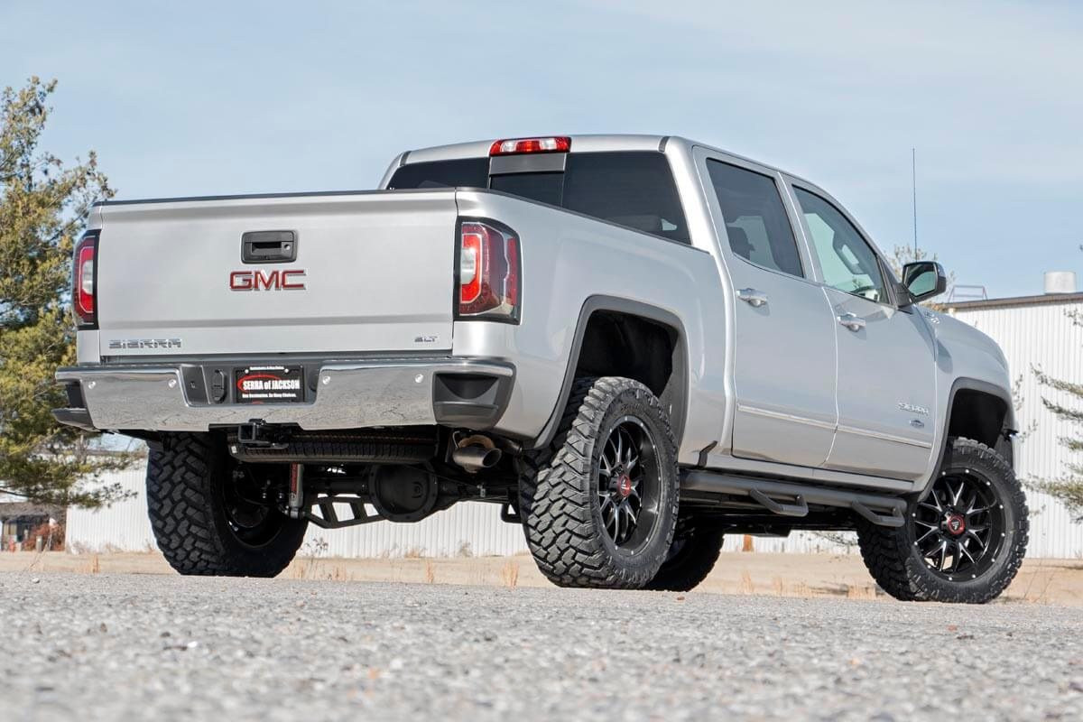 Rough Country - 3.5 Inch Lift Kit - Cast Steel LCA - Vertex - Chevy/GMC 1500 (14-18 & Classic) - 12450