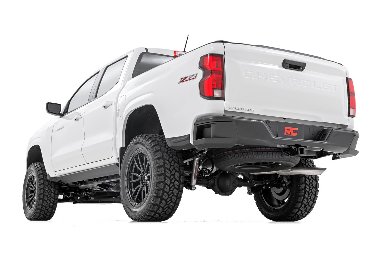 Rough Country - 4 Inch Lift Kit - M1 Struts - Chevy/GMC Canyon/Colorado 4WD (2023-2024) - 13240