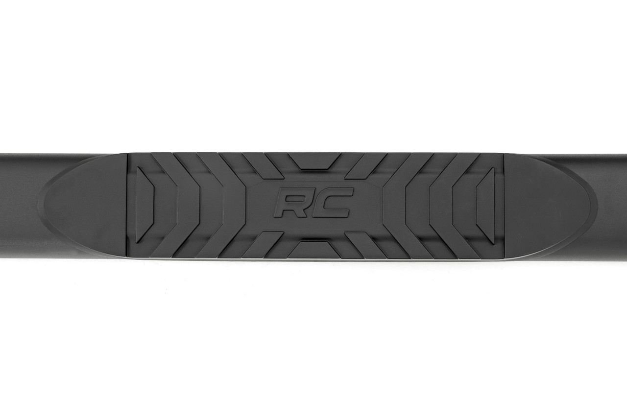 Rough Country - Oval Nerf Step - Crew Cab - Chevy/GMC 1500/2500HD/3500HD (19-25 & Classic) - 21002