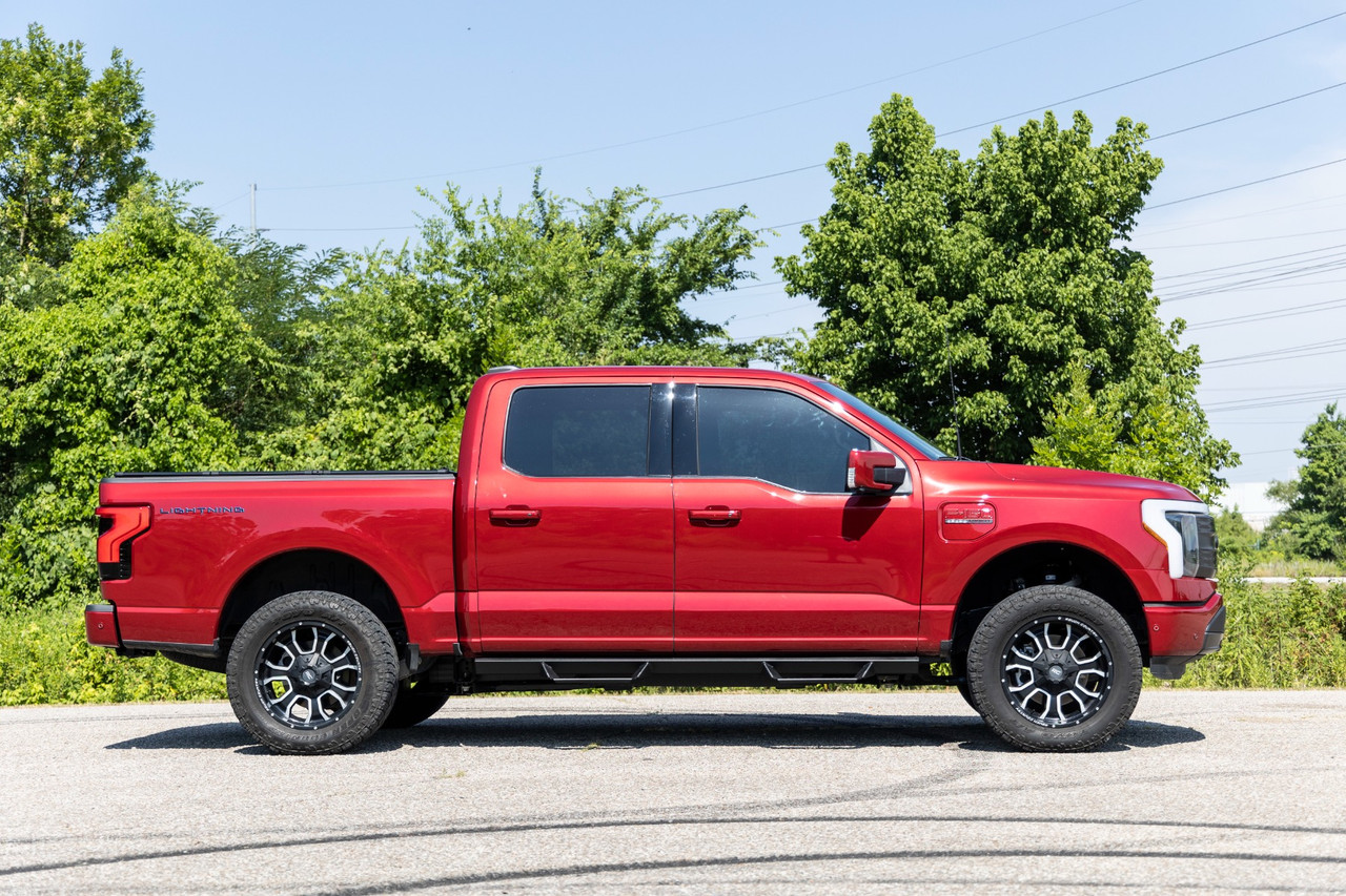 Rough Country - 3 Inch Lift Kit - Forged UCA - Ford F-150 Lightning 4WD (2022-2025) - 40900