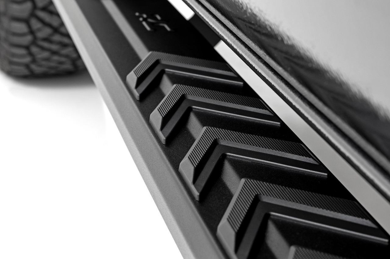 Rough Country - BA2 Running Boards - Side Step Bars - Double Cab - Toyota Tacoma (05-23) - 41009