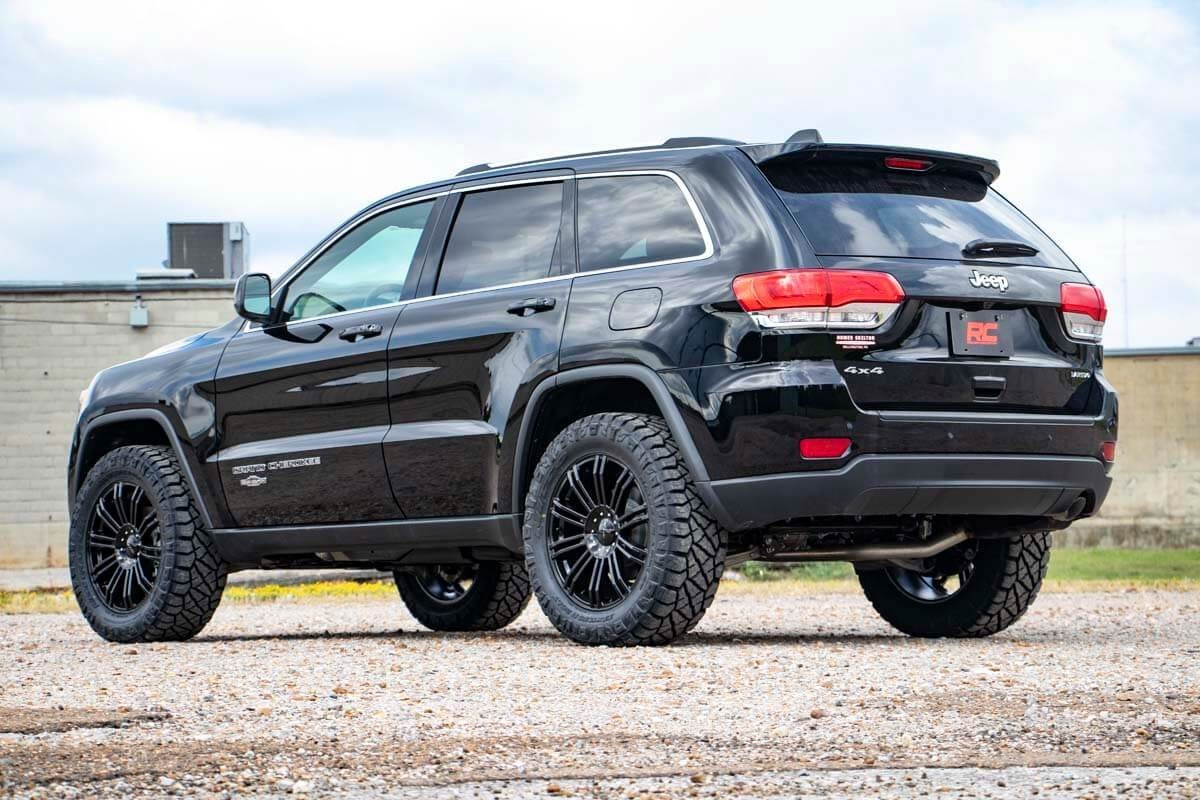Rough Country - 2.5 Inch Lift Kit - Jeep Grand Cherokee WK2 2WD/4WD (2011-2022) - 60300
