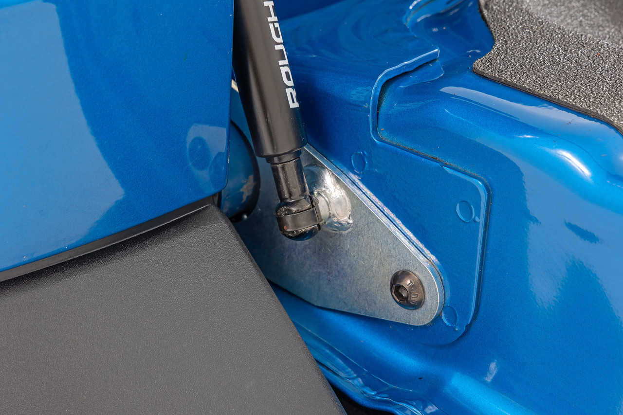 Rough Country - Tailgate Assist - Ford Maverick 2WD/4WD (2022-2025) - 73211