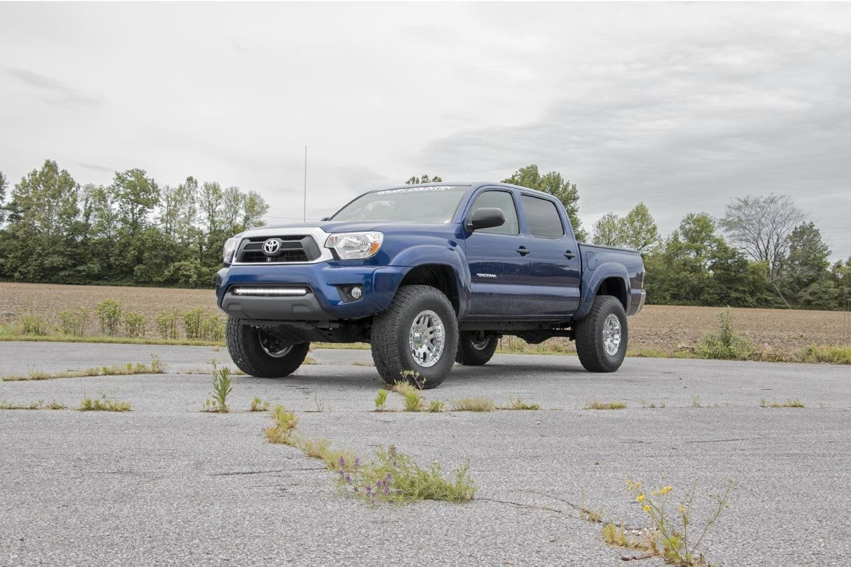 Rough Country - 3 Inch Lift Kit - Toyota Tacoma 2WD/4WD (2005-2023) - 74530