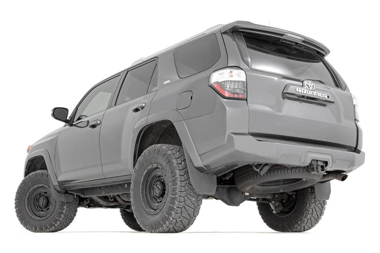 Rough Country - 3 Inch Lift Kit - Upper Control Arms - RR Coils - M1 Struts - Toyota 4Runner (10-24) - 76642