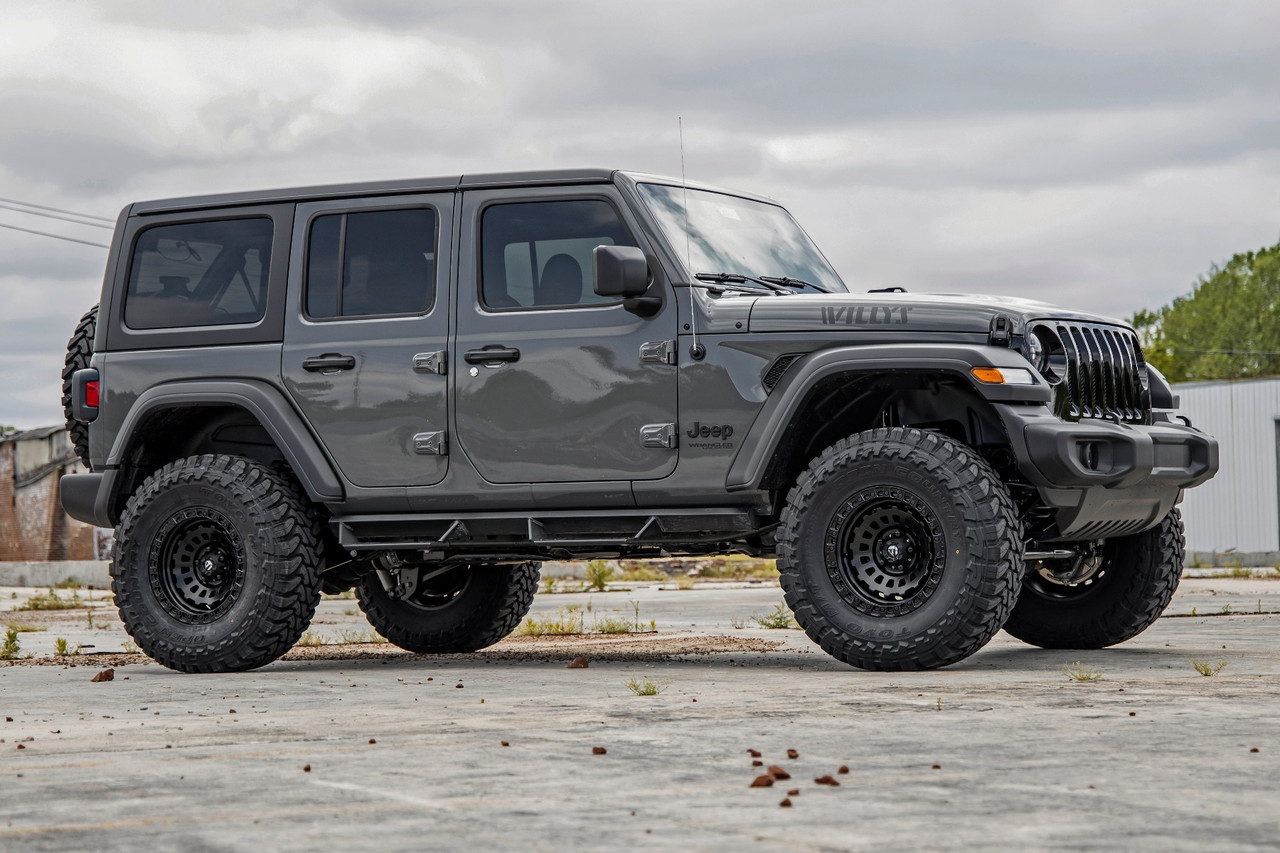 Rough Country - 3.5 Inch Lift Kit - C/A Drop - 4-Door - EcoDiesel - Jeep Wrangler Unlimited JL 4WD (20-23) - 78130