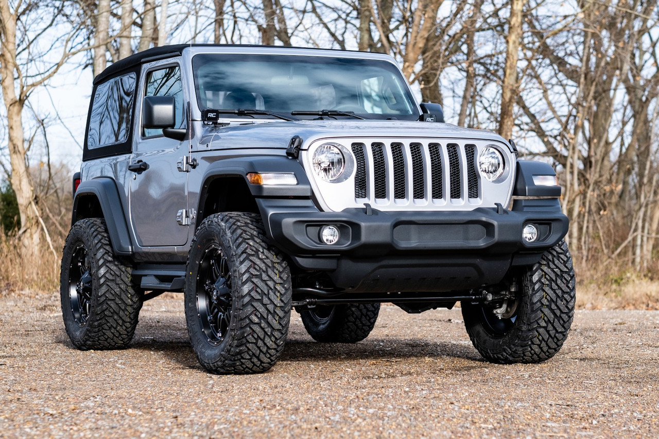 Rough Country - 3.5 Inch Lift Kit - Adj Lower - FR D/S - Jeep Wrangler JL 4WD (2024-2025) - 91730