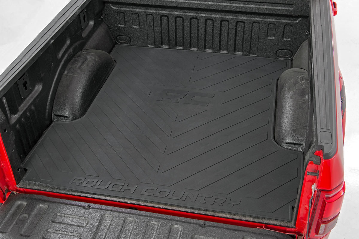 Rough Country - Bed Mat - 5'9 in. Bed - RC Logo - Chevy/GMC 1500/2500HD/3500HD (07-19 & Classic) - RCM680
