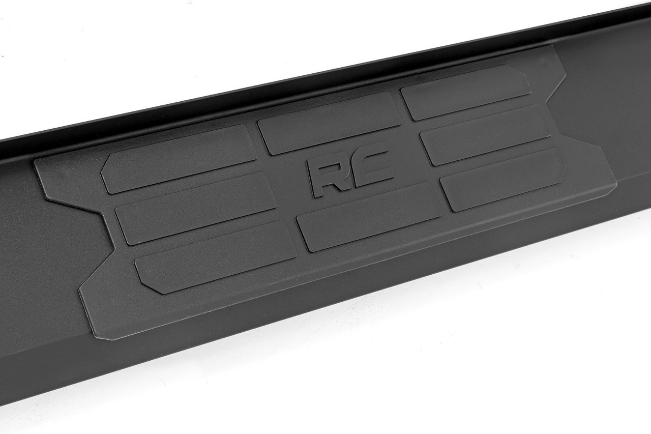 Rough Country - HD2 Aluminum Running Boards - Crew Cab - Nissan Titan 2WD/4WD (2004-2024) - SRB041785A
