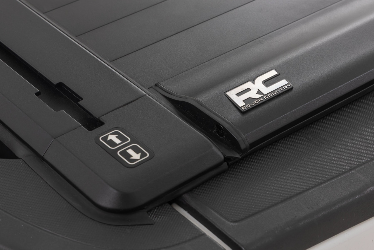 Rough Country - Powered Bed Cover - 6'7" Bed - Chevy/GMC 1500/2500HD/3500HD (14-19 & Classic) - 51129651 - 51129651