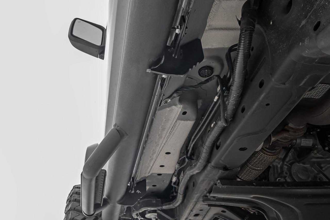 Rough Country - Nerf Steps - Wheel to Wheel - 2 Door - Ford Bronco (2 Door) 4WD (2021-2026) - RCF21582DB - RCF21582DB