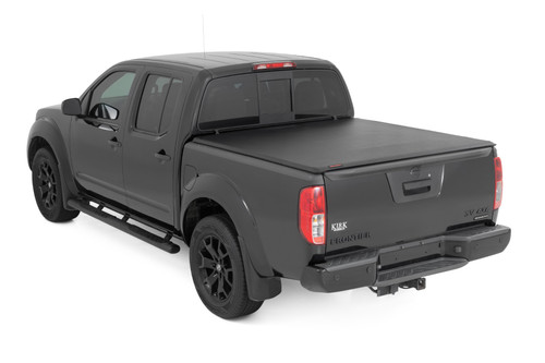 Rough Country - Soft Roll Up Bed Cover - 5' Bed - Nissan Frontier 2WD/4WD (2005-2021) - 42805500