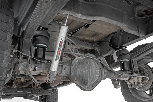 Rough Country - Air Spring Kit w/compressor - Wireless Controller - 6 Inch Lift Kit - Chevy/GMC 2500HD (01-10) - 100064WC