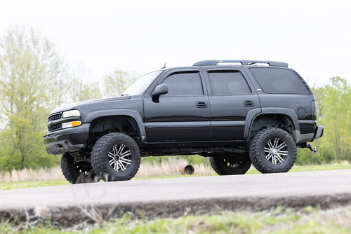 Rough Country - 6 Inch Lift Kit - V2 - NTD - Chevy/GMC Tahoe/Yukon 2WD/4WD (2000-2006) - 28070