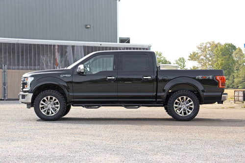 Rough Country - 2 Inch Leveling Kit - Red - Ford F-150 (14-25)/Raptor (19-20) - 569RED