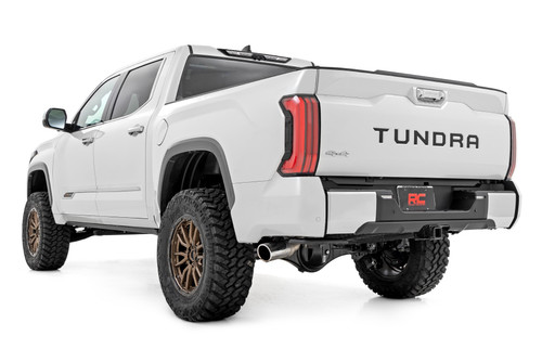 Rough Country - 6 Inch Lift Kit - OE Air Ride - Toyota Tundra 2WD/4WD (2022-2025) - 71800