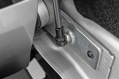 Rough Country - Tailgate Assist - Chevy/GMC Canyon/Colorado 2WD/4WD (2015-2022) - 73218