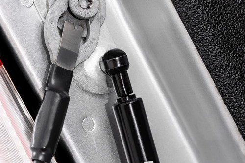 Rough Country - Tailgate Assist - Ford F-150/F-250/F-350 2WD/4WD (2015-2025) - 73222