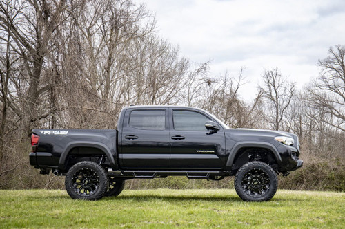 Rough Country - 6 Inch Lift Kit - Toyota Tacoma 2WD/4WD (2016-2023) - 75820