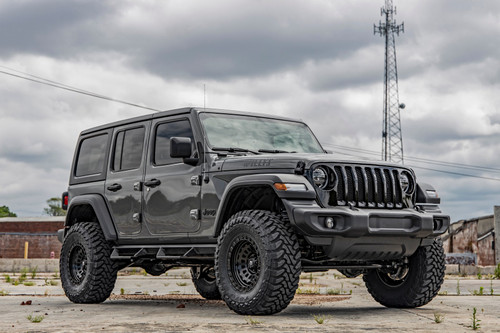 Rough Country - 3.5 Inch Lift Kit - C/A Drop - 4-Door - EcoDiesel - Jeep Wrangler Unlimited JL 4WD (20-23) - 78130