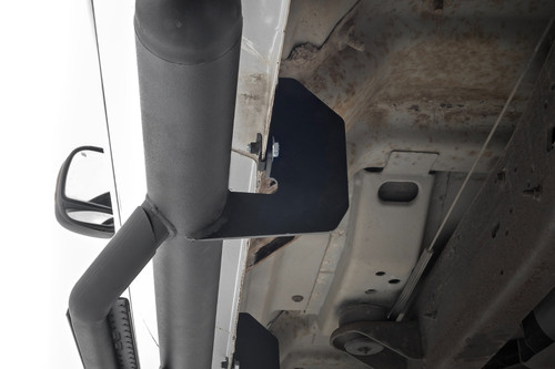 Rough Country - Nerf Steps - Cab Length - Crew Cab - Ford F-250/F-350 Super Duty (99-16) - RCF9984CCB