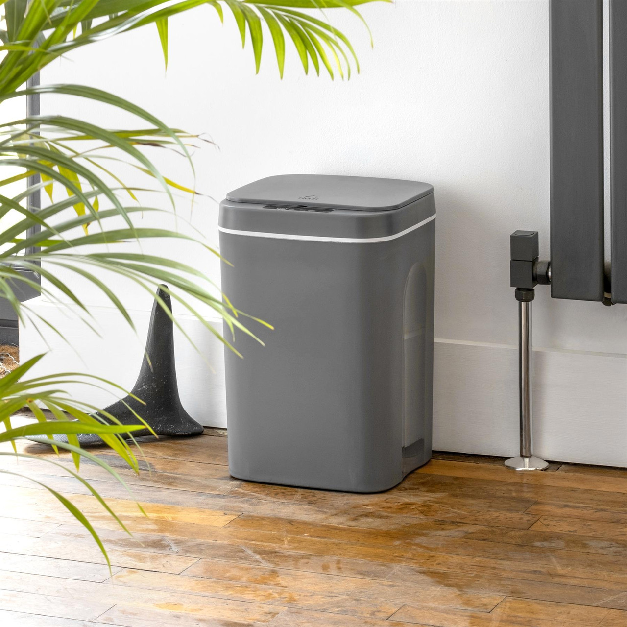 Bin-e Trash Can Scans, Sorts, And Compacts Your Rubbish