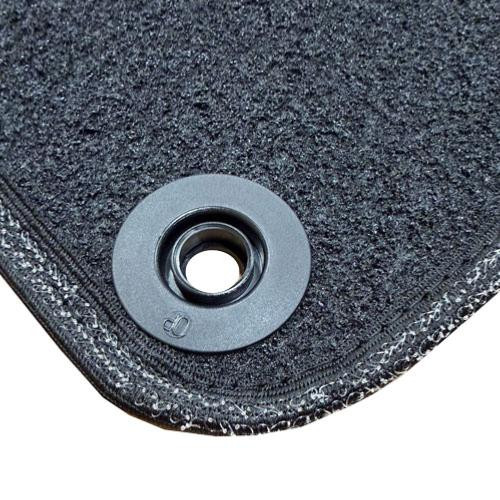 Kit di 4 tappetini per auto per OPEL CORSA F, dal 2019 in poi, con logo “CORSA”, con clip di fissaggio, nuovo.