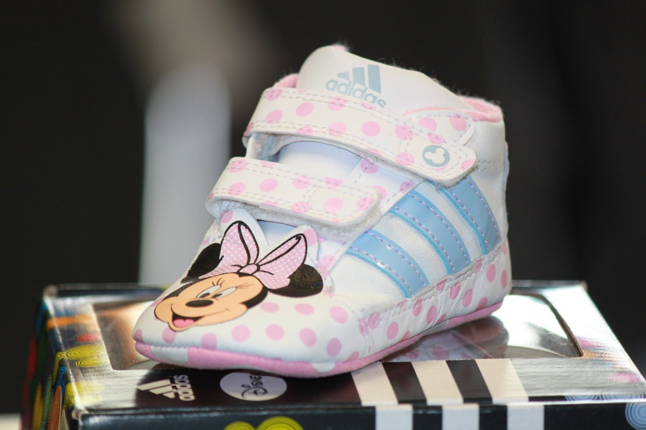 adidas crib shoes pink