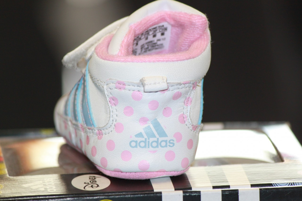 adidas crib shoes pink