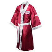 Everlast boxing robe. Wide sleeve opening to allow for easier on-and-off. Increased shoulder width allows for more freedom while wearing.
Made of high quality satin. 