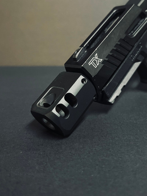 5-Port Triangle Anodized Aluminum Compensator with Set Screws - Multi-Caliber 1/2x28