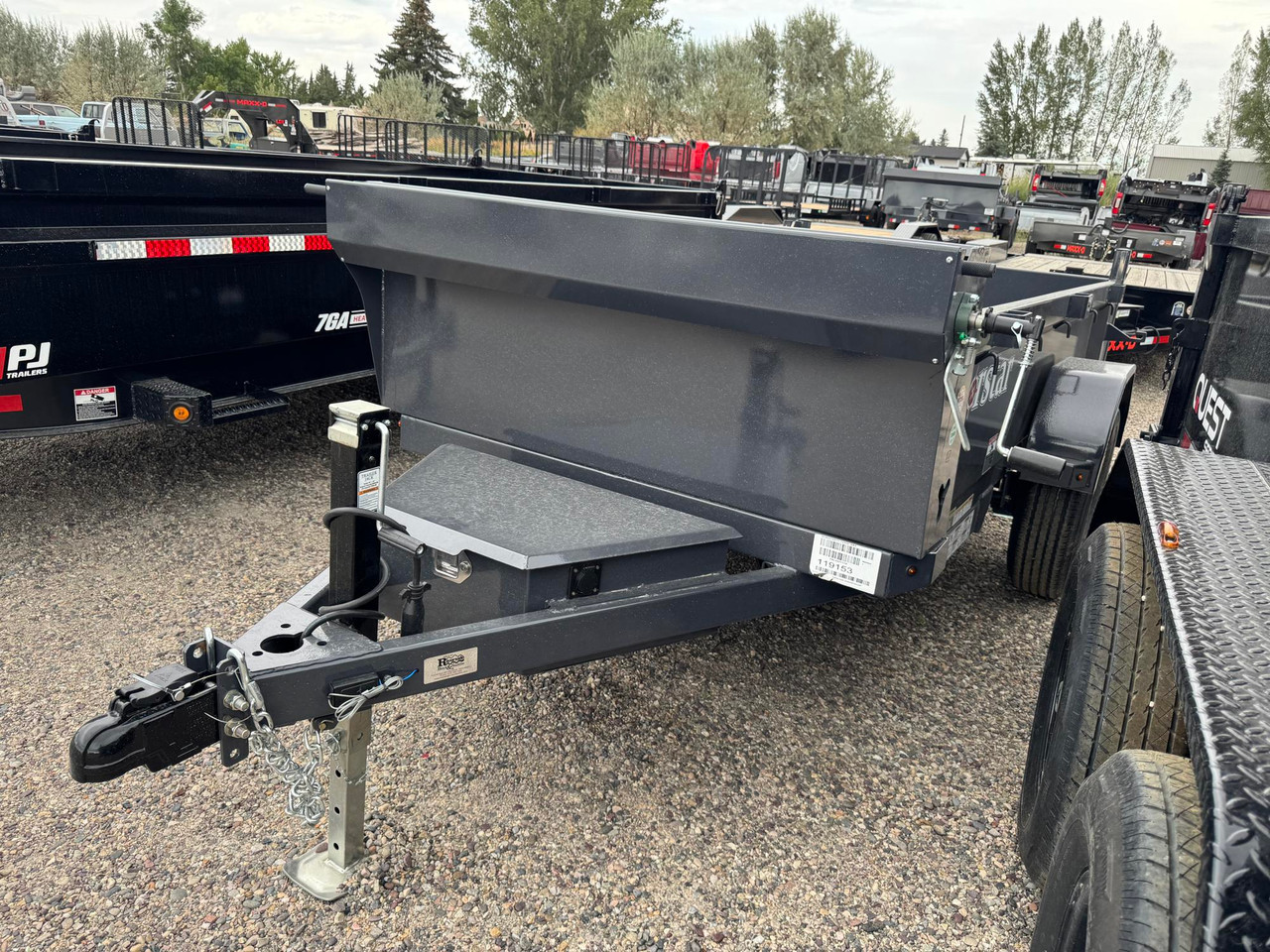 Norstar Trailers 2027 DCB 60"X10' Single Ram Dump Trailer | Single Axle, 60"X10' DCB SINGLE AXLE DUMP, CYLINDER LIFT, 20" SIDES 12 GUAGE, SWING DOORS, TARP, 7K AXLE