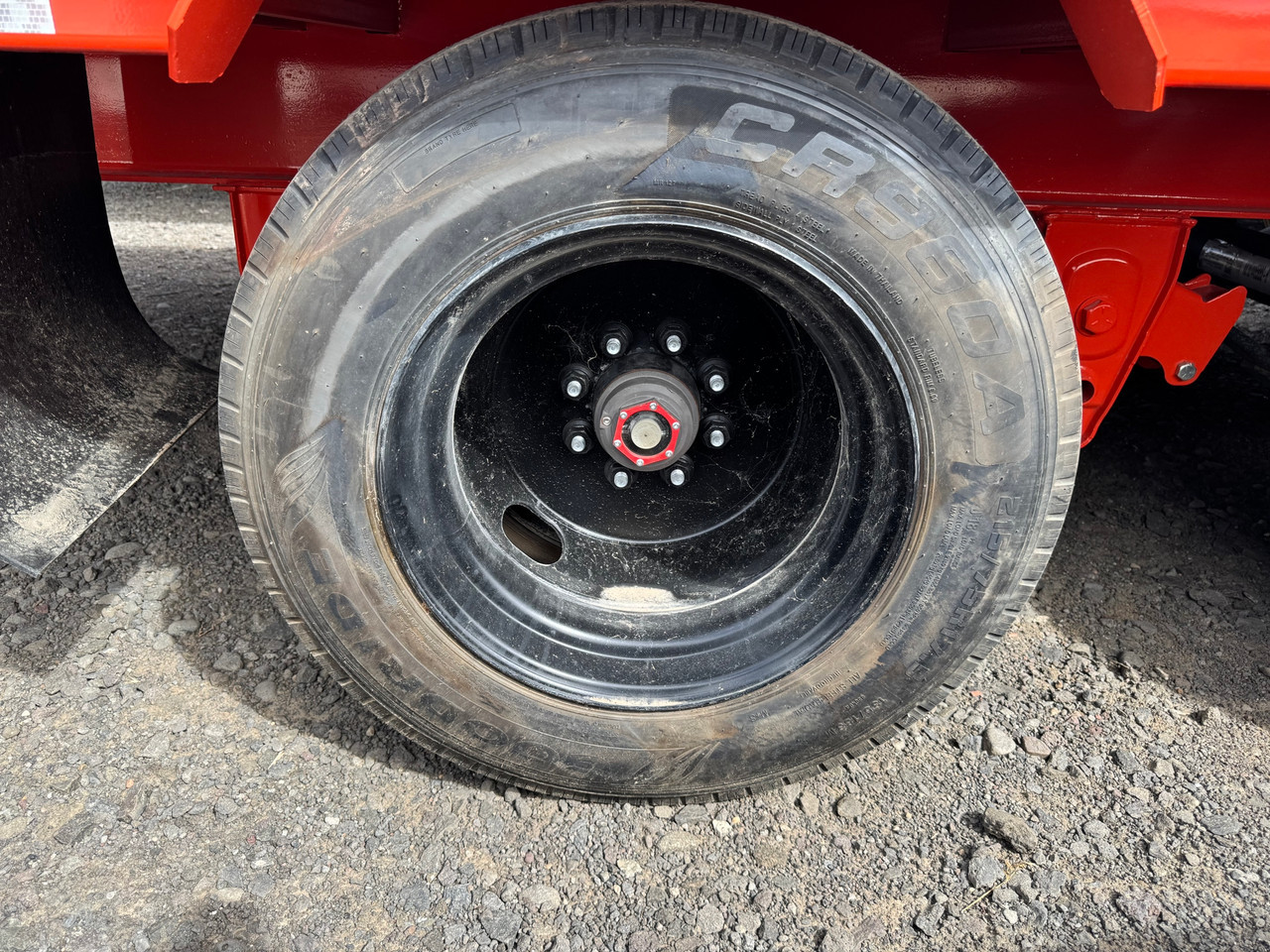 P.J. Trailers 2027 LD 38' Deckover Flatbed Trailer | Tandem Axle, TANDEM DUAL