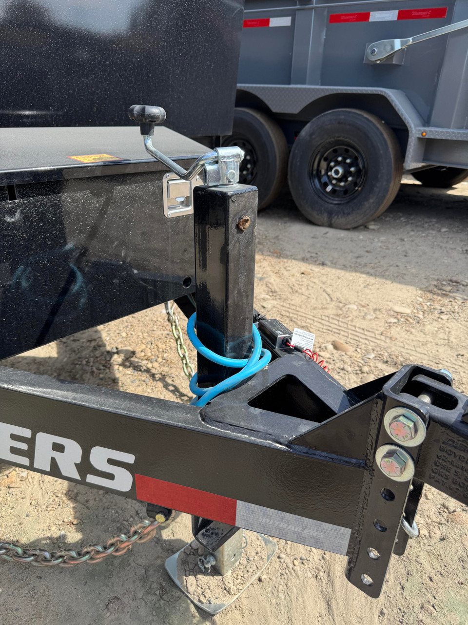 P.J. Trailers 2027 D7 83"X14' Scissor Dump Trailer | Tandem Axle 14K, 6" Channel, 48" Sides, Spreader Gate, Scissor Lift, Tarp Kit, Slide In Ramps