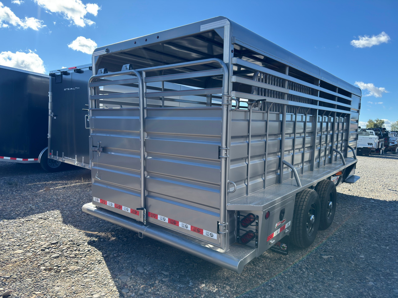 GR Trailers 2027 80"X20' Stock Combo Trailer | Tandem Axle 14K, SMOOTH RUBBER FLOOR, ESCAPE 48", 4' DOUBLE DOOR TACK, SWING OUT SADDLE RK, FULL SWING SLIDE REAR GATE