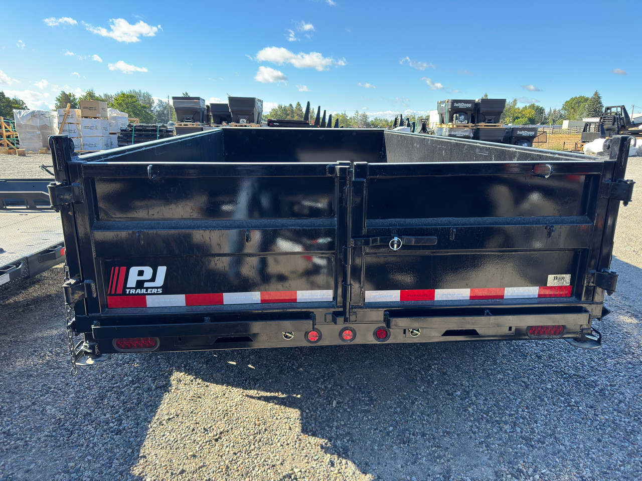 P.J. Trailers 2027 D7 83"X14' Scissor Dump Trailer | Tandem Axle 14K, 6" Channel, 24" Sides, Spreader Gate, Scissor Lift, Tarp Kit, Slide In Ramps