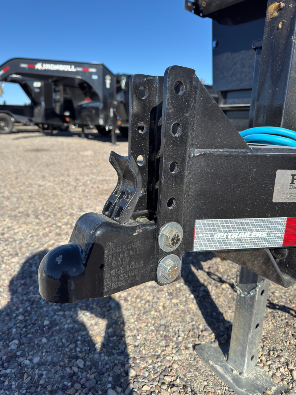 P.J. Trailers 2027 D7 83"X14' Scissor Dump Trailer | Tandem Axle 14K, 6" Channel, 24" Sides, Spreader Gate, Scissor Lift, Tarp Kit, Slide In Ramps