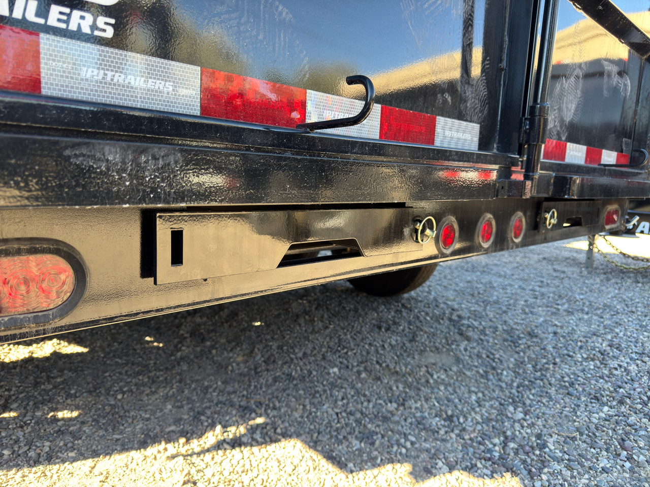 P.J. Trailers 2027 D7 83"X14' Scissor Dump Trailer | Tandem Axle 14K, 6" Channel, 48" Sides, Spreader Gate, Scissor Lift, Tarp Kit, Slide In Ramps