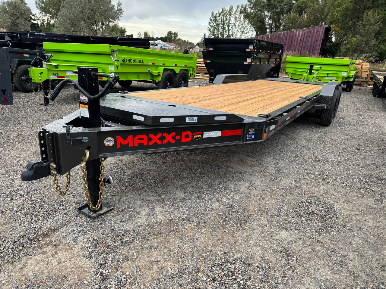 Maxx-D Trailers 2027 EHX 83"X24' Car Hauler Trailer | Tandem Axle 17.5K, I BEAM , INEGRATED TONGUE BOX, 4' DOVE W/ MINI MAXX RAMPS, HD FENDERS