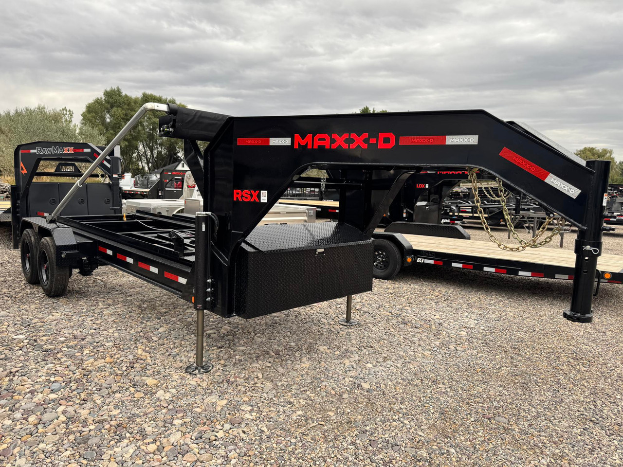 Maxx-D Trailers 2027 RSX 83"X16' Roll Off Trailer | Tandem Axle 20K, ADJUSTABLE 14 TO 16 FT BIN PLACEMENT, SYTHETIC ROPE, WIRELESS REMOTE, ELECTRIC TARP, SPARE