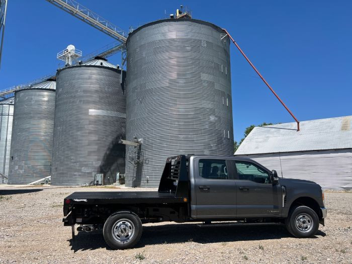 Hillsboro SLT Steel Pickup Flatbed | Multiple Bed Sizes