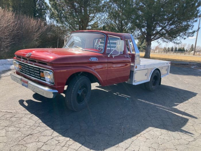 Hillsboro 3500 Aluminum Pickup Flatbed | Multiple Bed Sizes