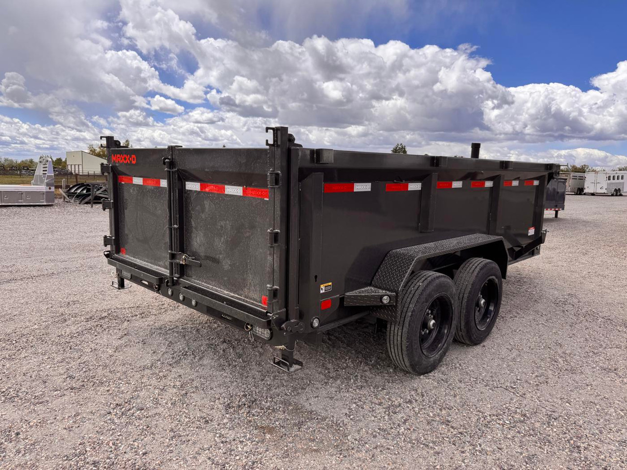 Maxx-D Trailers 2027 DTX 83"X14' Telescopic Dump Trailer | Tandem Axle 15.6K, 36" Sides, Wireless Remote, 8" I-Beam Frame, Tarp Kit, Slide In Ramps, Spreader Gate