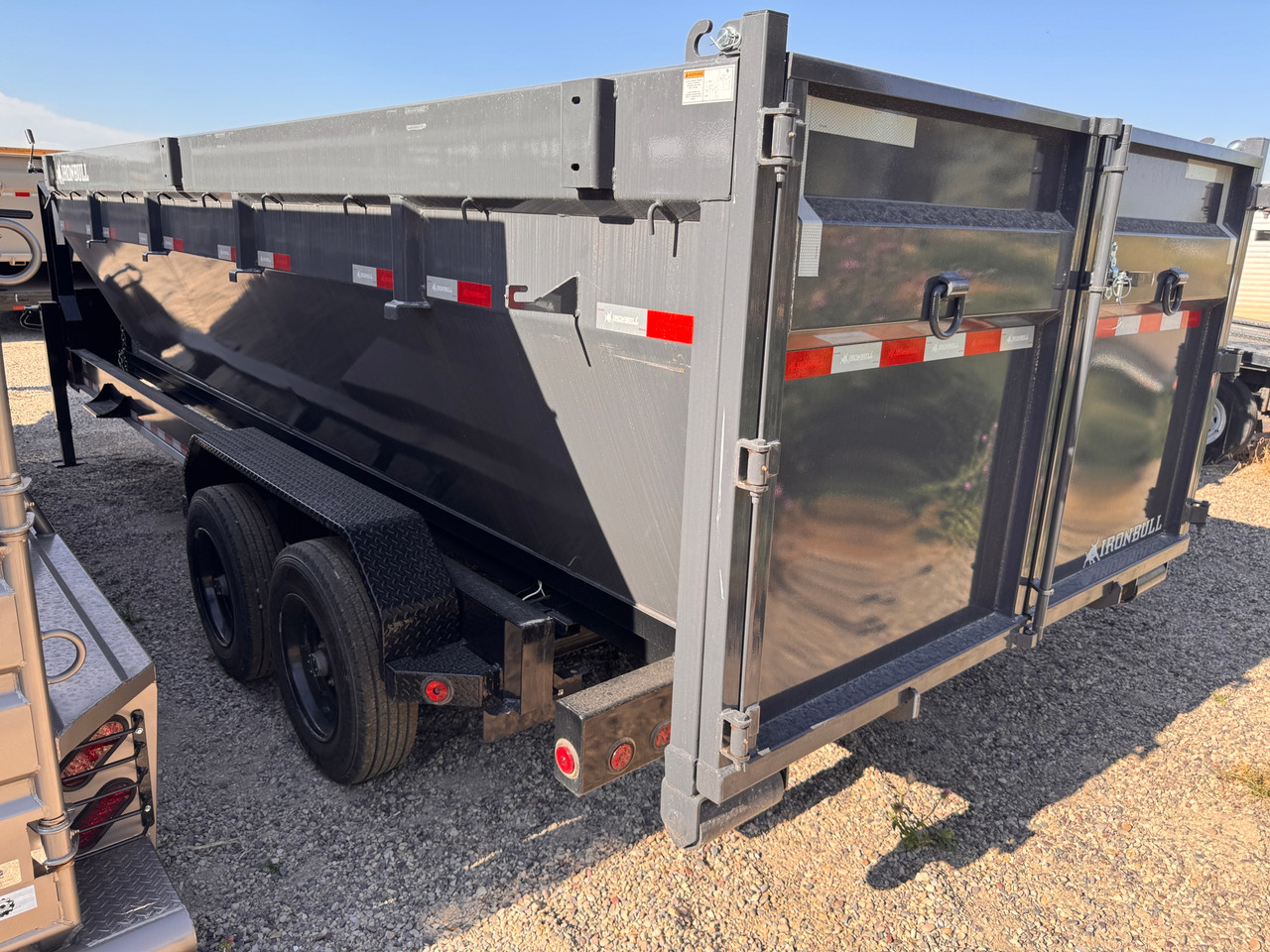Iron Bull Trailers 2025 DBG 20' Roll Off Trailer | Tandem Axle 16K, Enclosed 20K Winch, Dual Jacks, Tool Box, Solar Charging  (Frame Only)