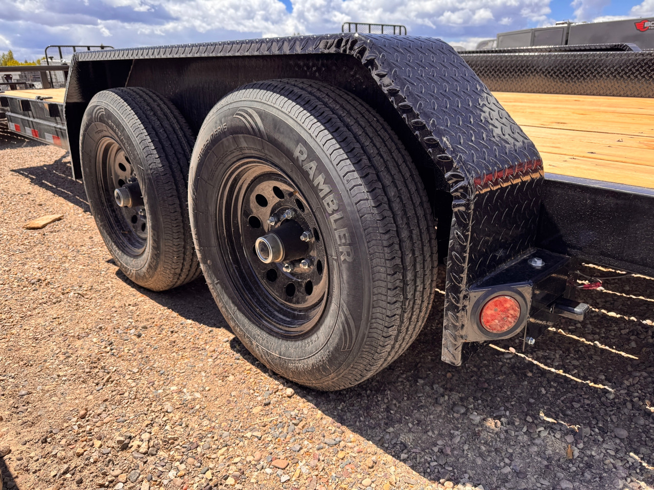 P.J. Trailers 2026 CE 22' Car Hauler Trailer | Tandem Axle 10K, Dovetail, Slide In Ramps, Rear Support Jacks, Bolt On Steel Fenders