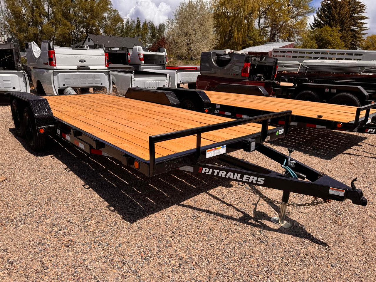 P.J. Trailers 2026 C4 18' Car Hauler Trailer | Tandem Axle 7K, Flatdeck, Slide In Ramps, Bolt On Diamond Plate Steel Fenders