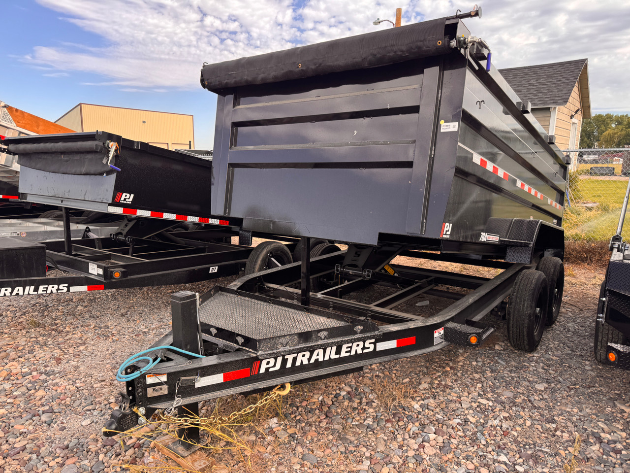 P.J. Trailers 2027 DM 83"X14' Scissor Dump Trailer | Tandem Axle 14K, Hydraulic Jack, 2 Way Spreader Gate, XL Storage Box, Tarp Kit, Rear Stabilizing Stands